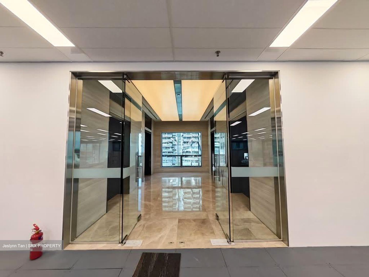 Robinson 77 (D1), Office #593488621